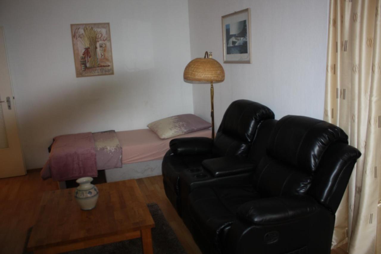 Zentral Gelegene Ferienwohnung Lübeck Dış mekan fotoğraf
